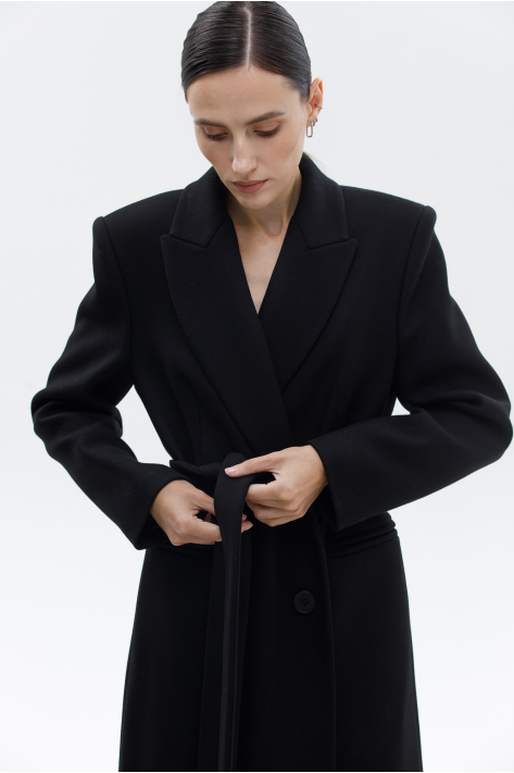 Fitted coat, black
