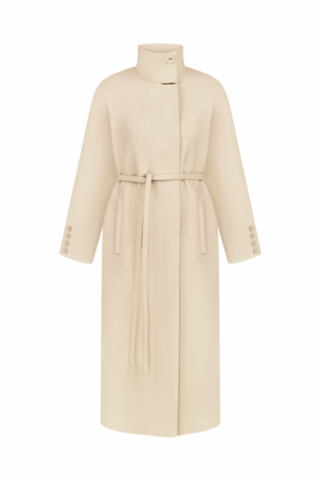 Coat with a high collar, milk