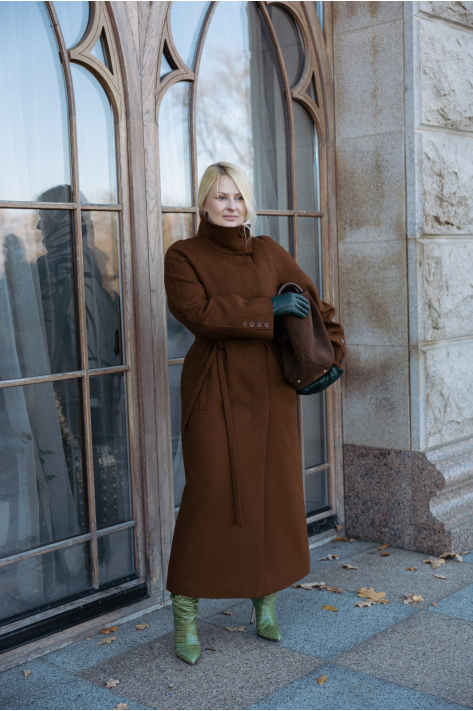 Coat with a high collar, camel Coat with a high collar, camel