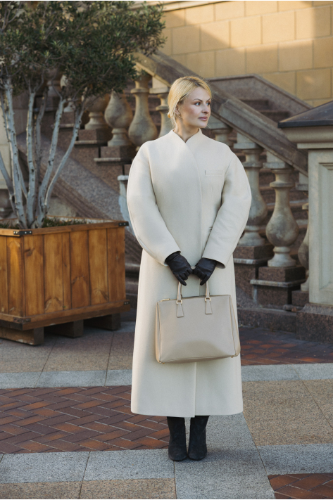 Cocoon wool coat, milk