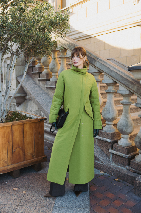 Пуховик з коміром-стійкою, оливковий Пуховик з коміром-стійкою, оливковий