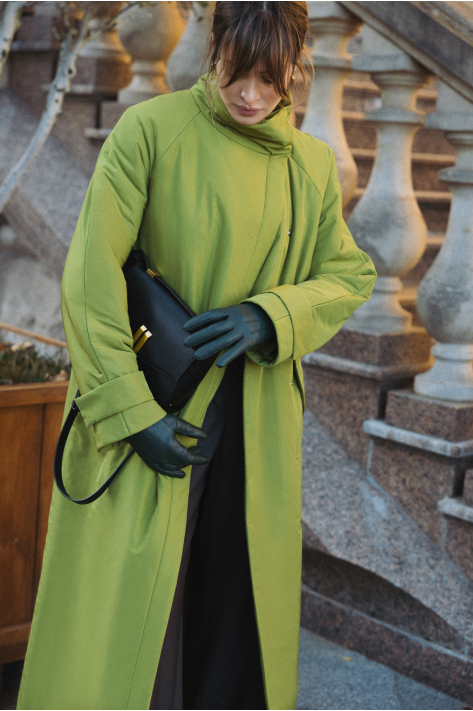 Пуховик з коміром-стійкою, оливковий Пуховик з коміром-стійкою, оливковий