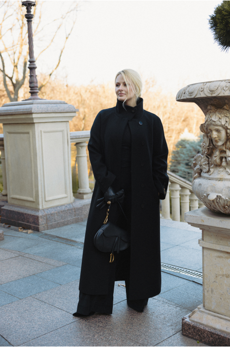 Coat with a high collar, black