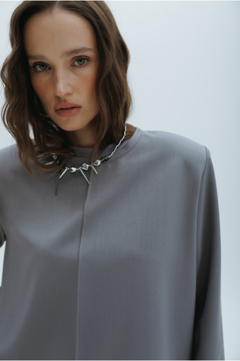 Tailored fabric top, gray