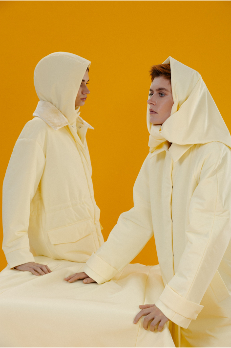 Raglan coat (down jacket), creamy