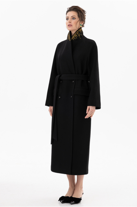 Buttoned coat with shawl collar, black