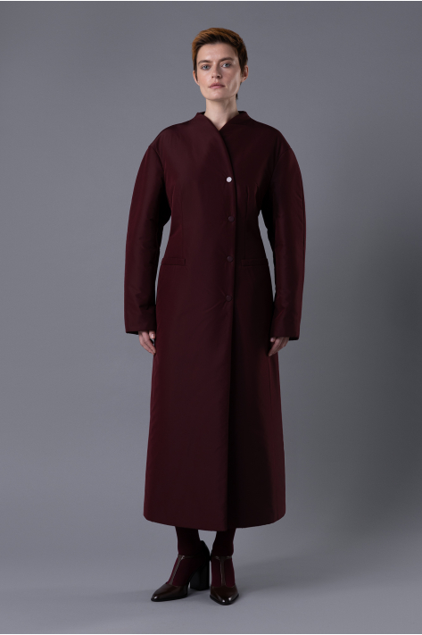 Приталенное пальто-пуховик, бургунди Приталенное пальто-пуховик, бургунди