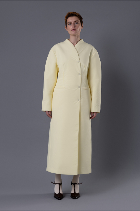 Fitted puffer coat, creamy