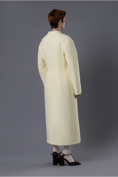 Fitted puffer coat, creamy