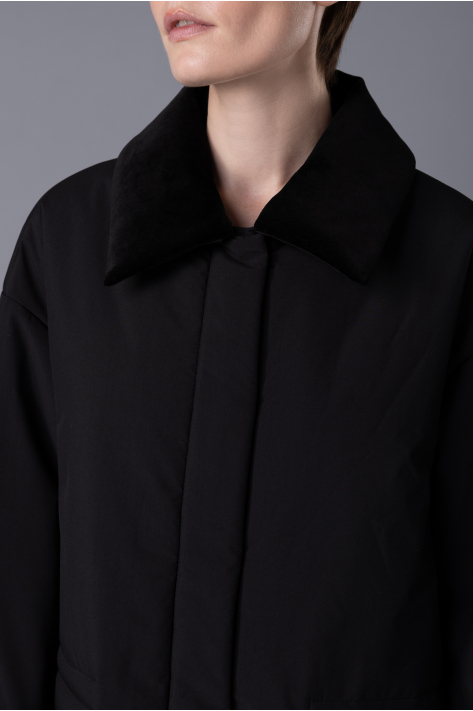 Куртка с карманами, чёрный