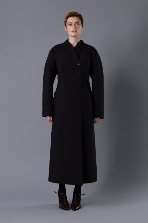 Fitted puffer coat, black