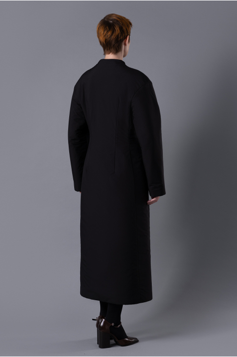 Fitted puffer coat, black