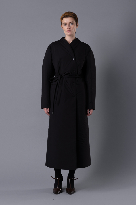 Fitted puffer coat, black