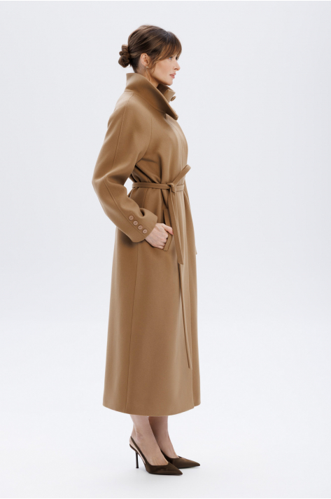 Coat with a high collar, beige
