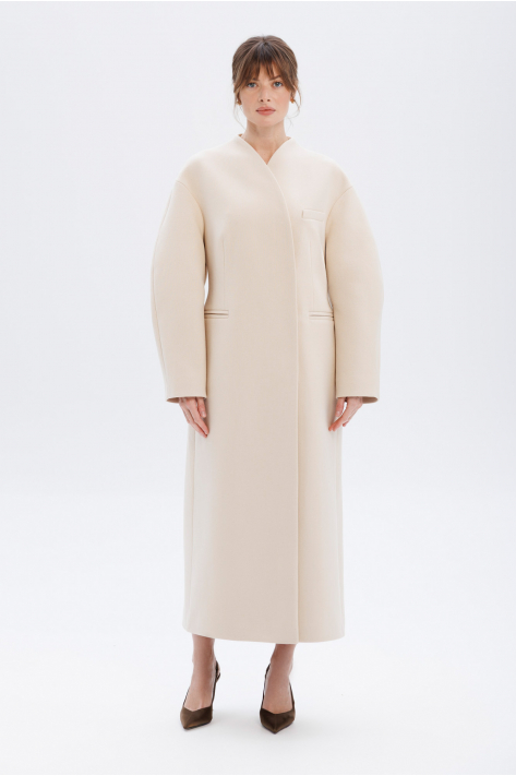 Cocoon wool coat, milk