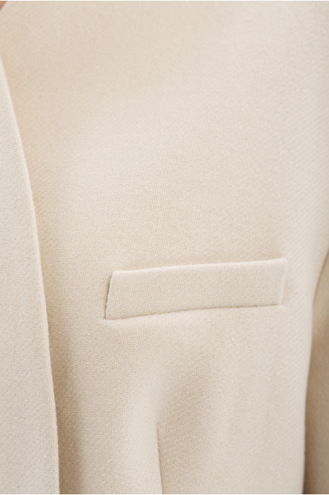 Cocoon wool coat, milk