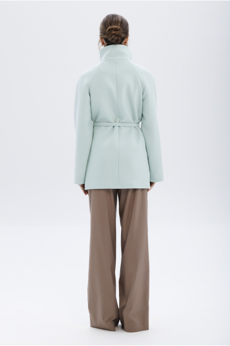Short coat with a high collar, mint