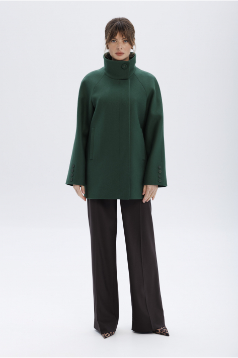 Short coat with a high collar, green Short coat with a high collar, green